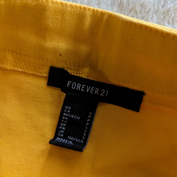 Forever 21 miniskirt - Picture 2 of 2